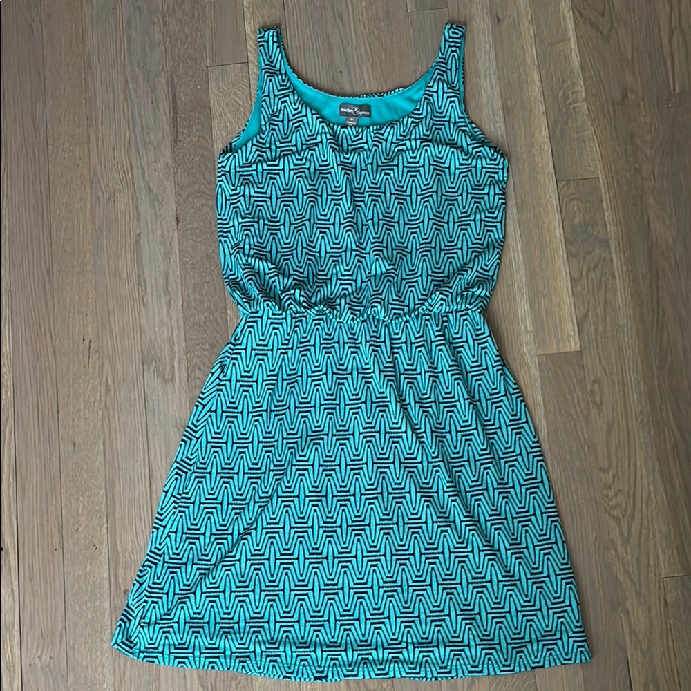 Sleeveless Teal Patterned Dress